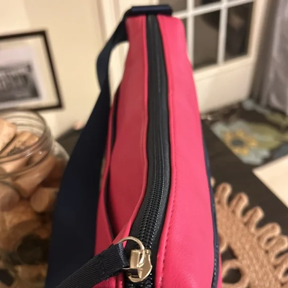 Nautica Vibrant Pink Crossbody Bag with Navy Accents - Picture 7 of 14